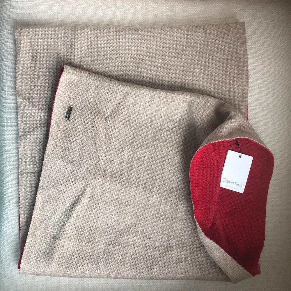 NWTCalvin Klein scarf